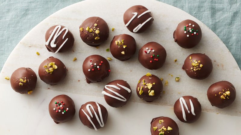 How To Make Foolproof Chocolate Truffles: The Easiest, Simplest Method